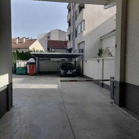 Stojanovic Apartments Ni Екстериор снимка