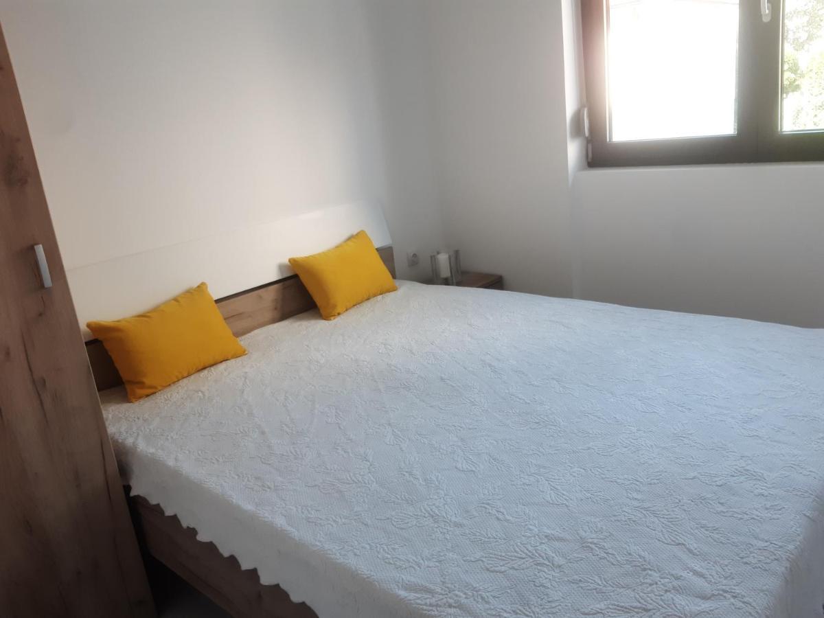 Stojanovic Apartments Ni Екстериор снимка