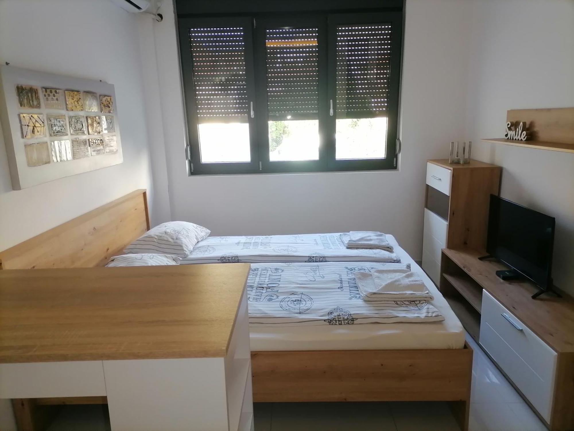 Stojanovic Apartments Ni Екстериор снимка