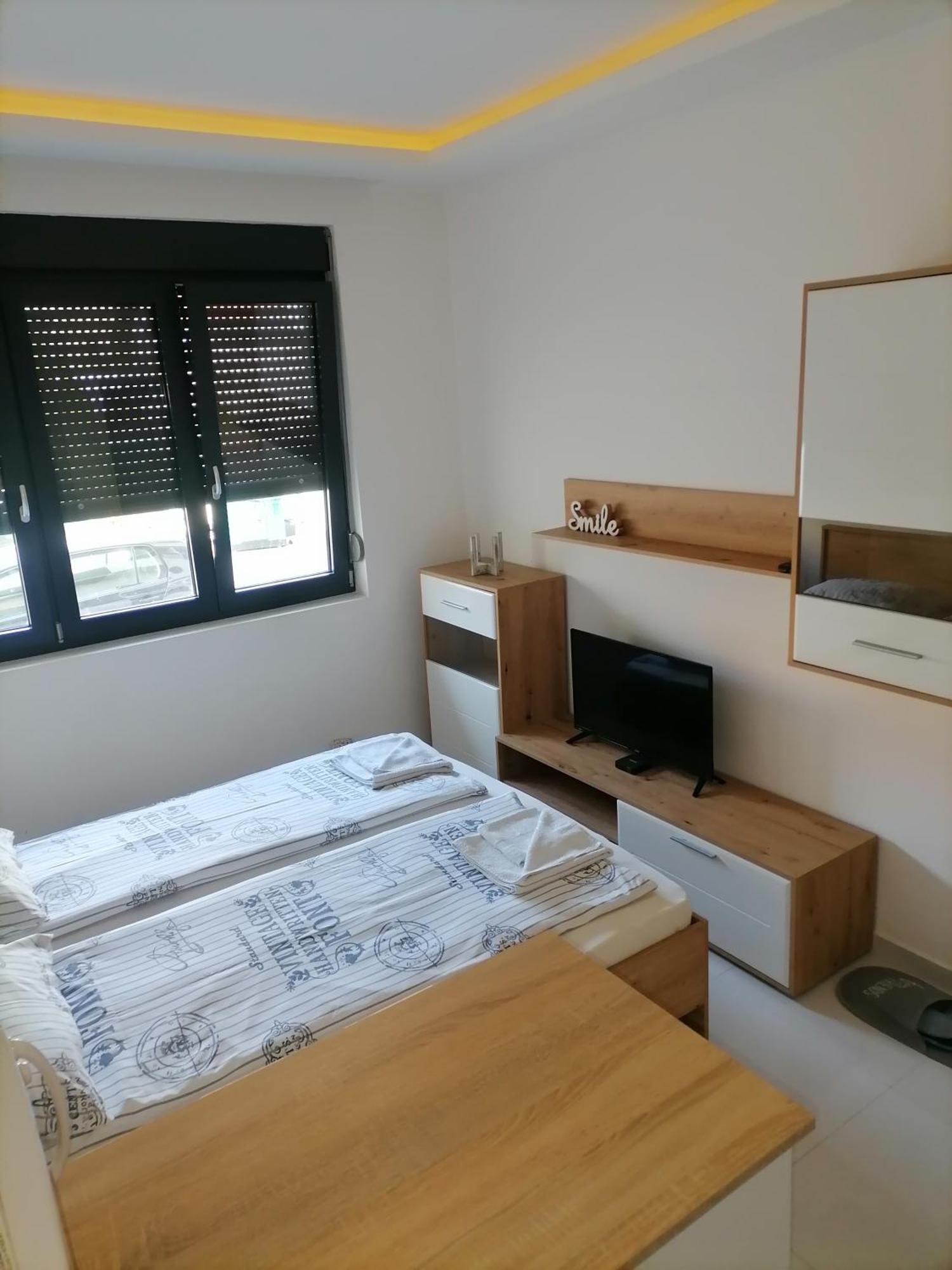 Stojanovic Apartments Ni Екстериор снимка